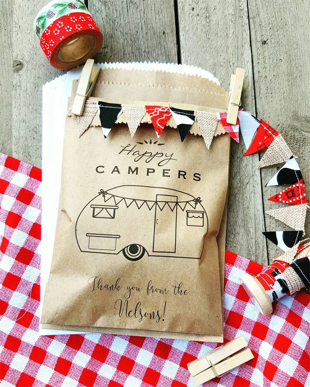 50 Custom Favor Bags - Happy Campers - Wedding favors - Treat Bags - Glamping Party - Candy Bags - Glamping Birthday Favor Bags