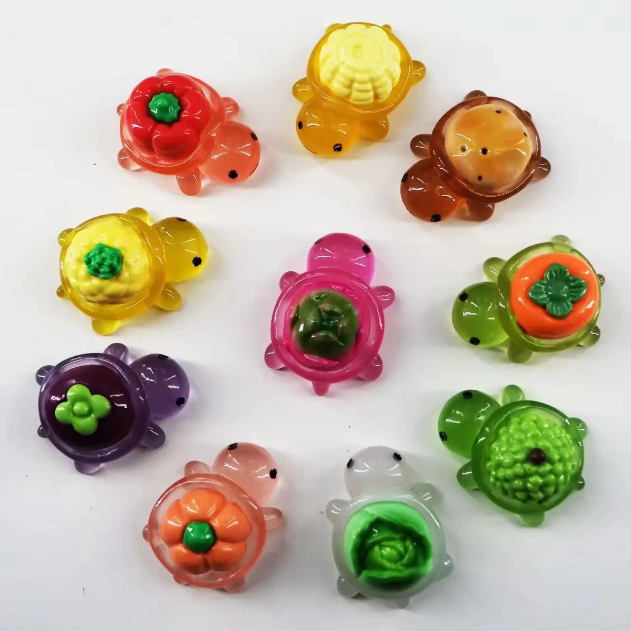 10/100pcs Mini Animal Resin Small Ornaments Creative Desktop Luminous Vegetables Turtle Festival Party Statues Decoration