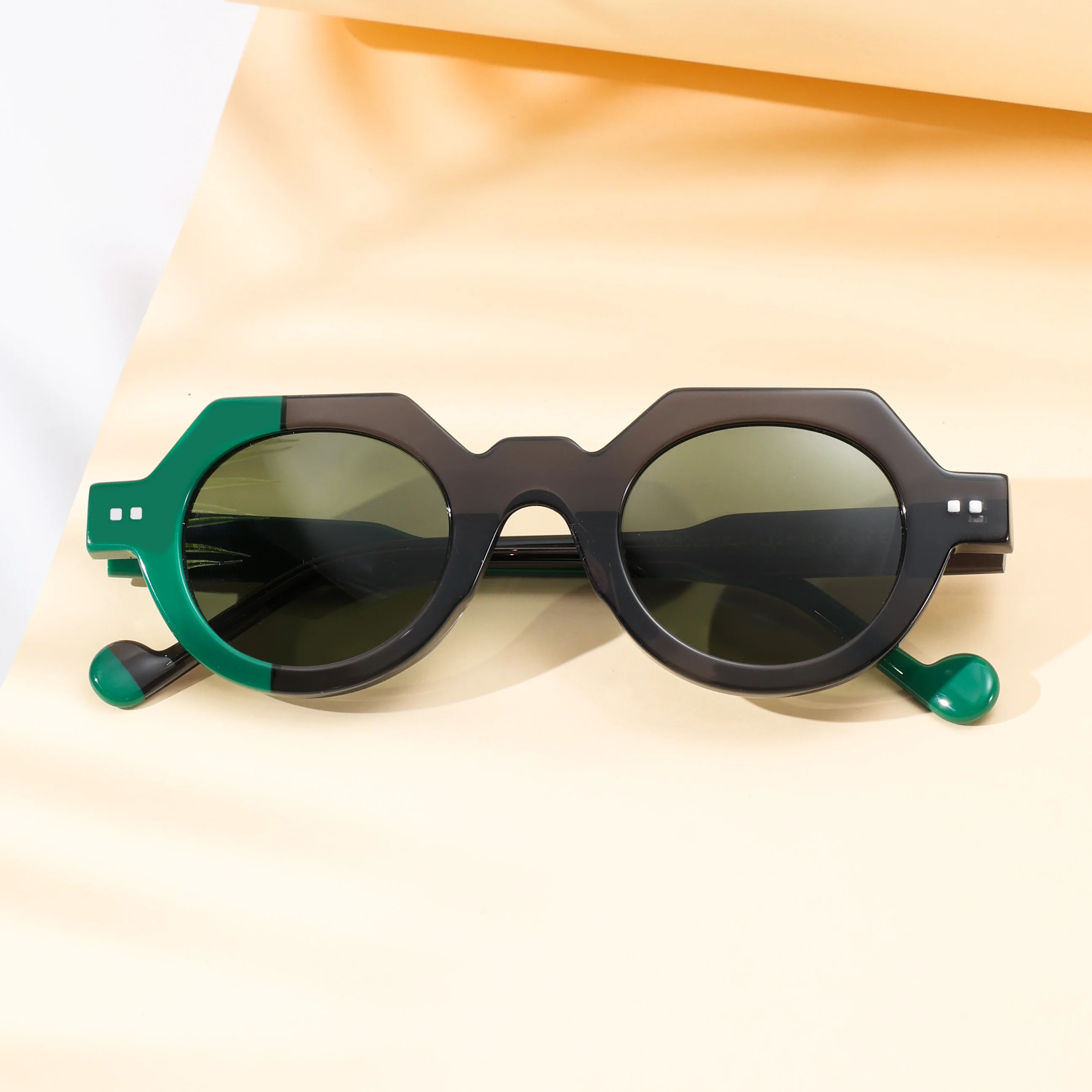 

VZONE Vintage Colorblock Sunglasses Acetate Women Men UV400 Beach Vacation Daily Streetwear Lightweight Asymmetric Frame Design