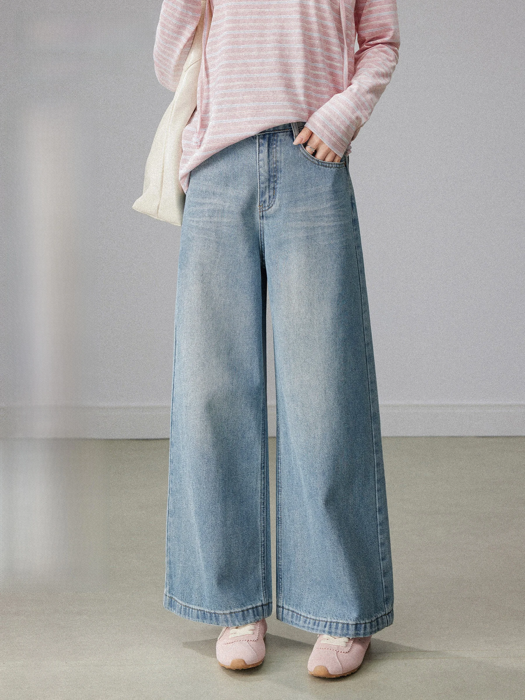 

High Waist Wide Leg Blue Denim Jeans Women's Spring 2026 New Sle Korean Loose Fit Straight Leg Pants Versatile Slimming