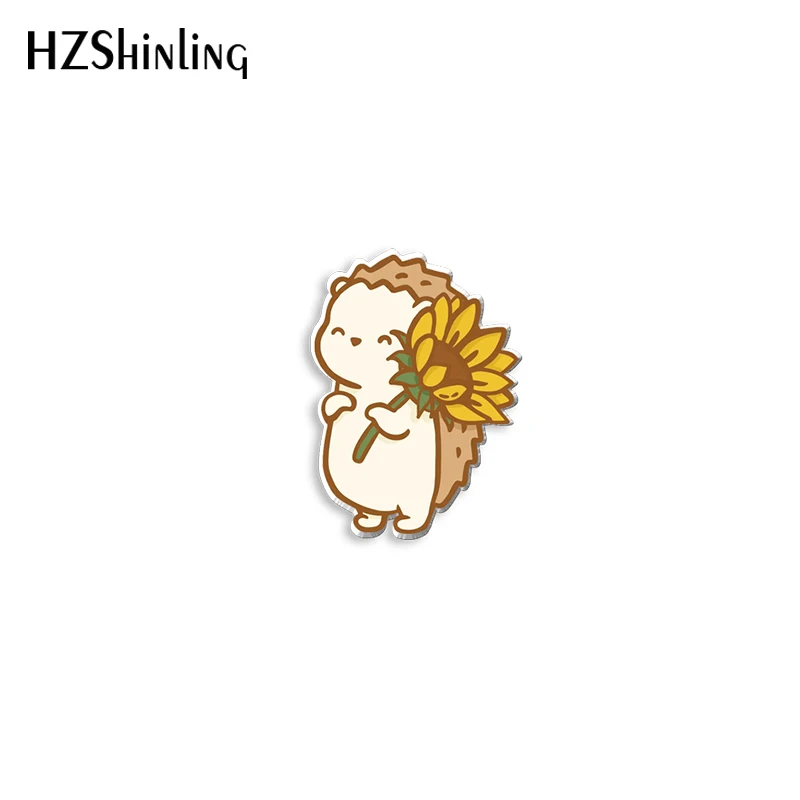 2023 New Funny Hedgehog Drawing Acrylic Lapel Pin Epoxy Butterfly Clasp Pin Handmade Butterfly Brooch