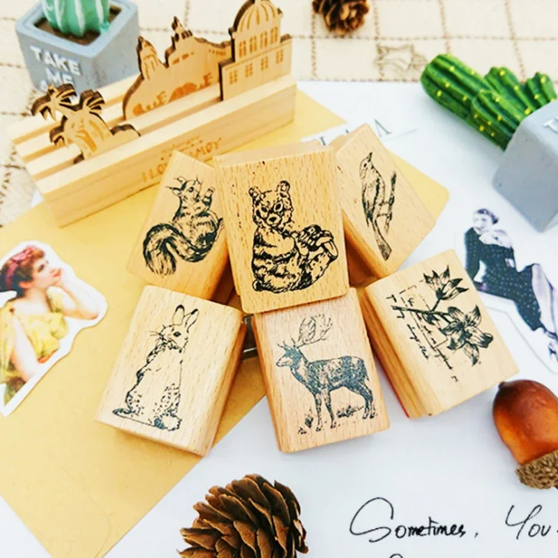 1Pcs/lot Classic Kwaii Animal Wooden Rubber Seal Stamps Writing Hand account Creative Letter DIY Diary Office Students