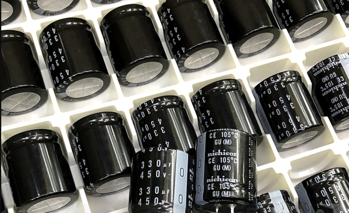 

4 шт./лот японский оригинальный японский NICHICON 450V330UF GU 35*40 мм алюминиевый электролитический конденсатор бесплатная доставка