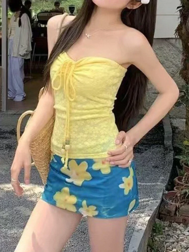 OIINAA مثير ثوب السباحة الرقبة محمولة عارية الذراعين مجموعة البكيني الكورية الدانتيل يصل الأزهار تنورة الشاطئ صيف 2025 جديد ربيع حار ملابس السباحة