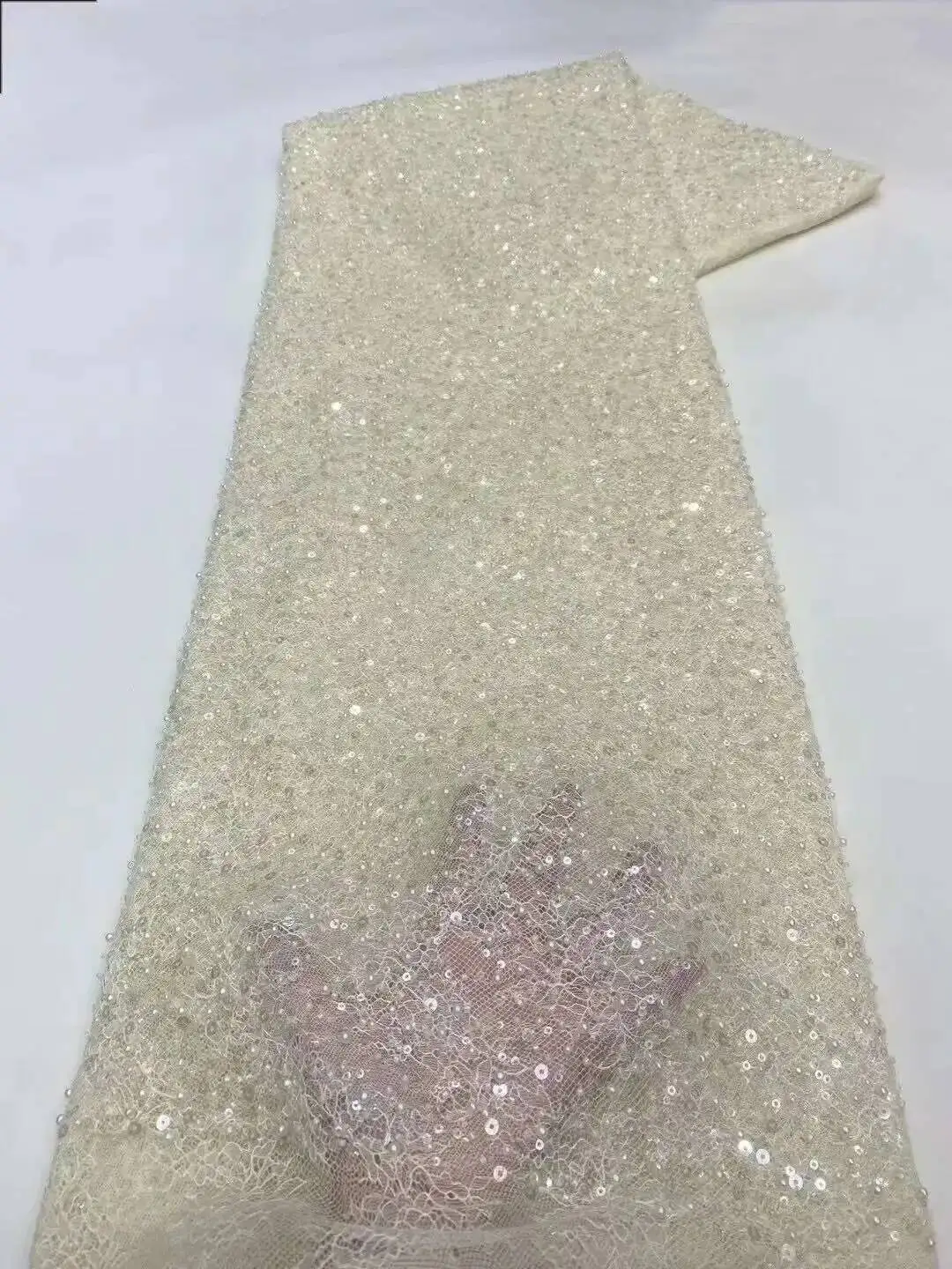 

2025 Luxury African Groom Beaded Lace Fabric Embroidery French Mesh Sequins Lace Fabric Nigerian Tulle Lace For Bride Wedding