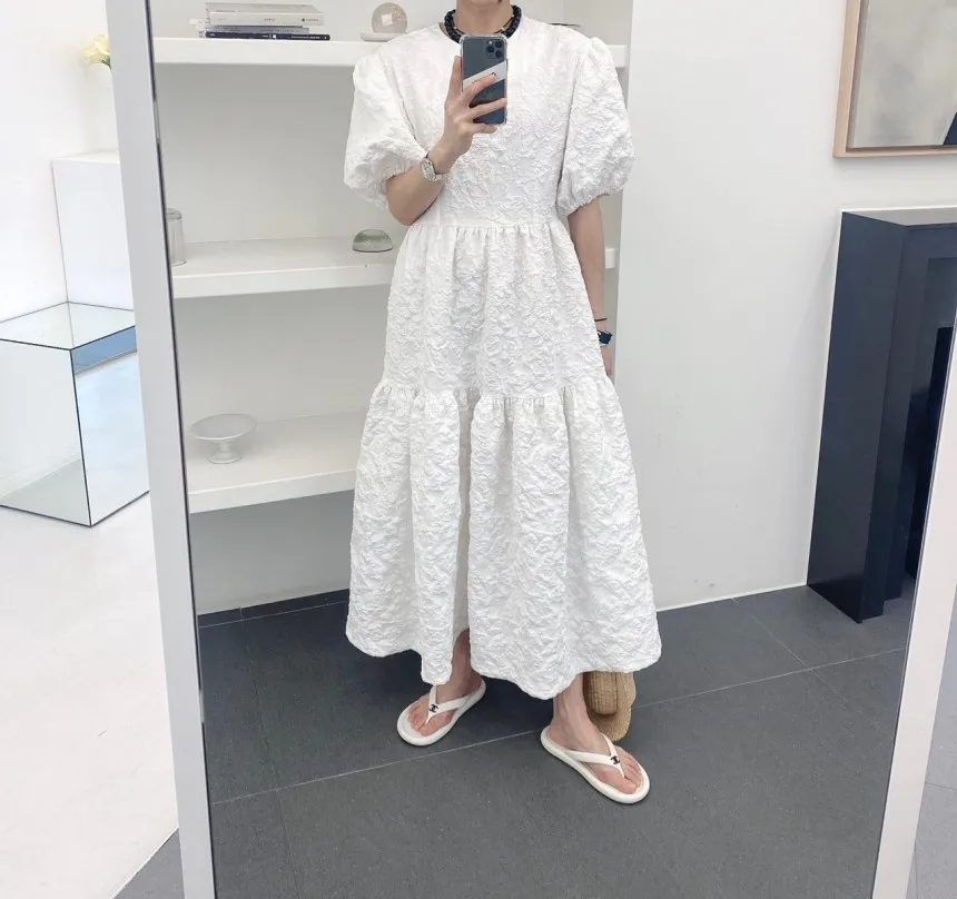 

2022 New Chic Korean Women Summer Casual Loose Elegant Vintage Fashion O Neck Puff Sleeve Holiday Maxi Dress