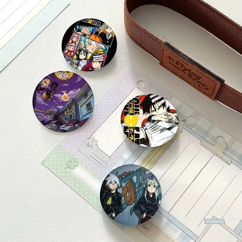 الكلاسيكية أنيمي الروح الآكل شارات صفيح لينة زر دبوس بروش شارة معدنية مخصصة مجوهرات اكسسوارات قبعة حقيبة التلبيب
