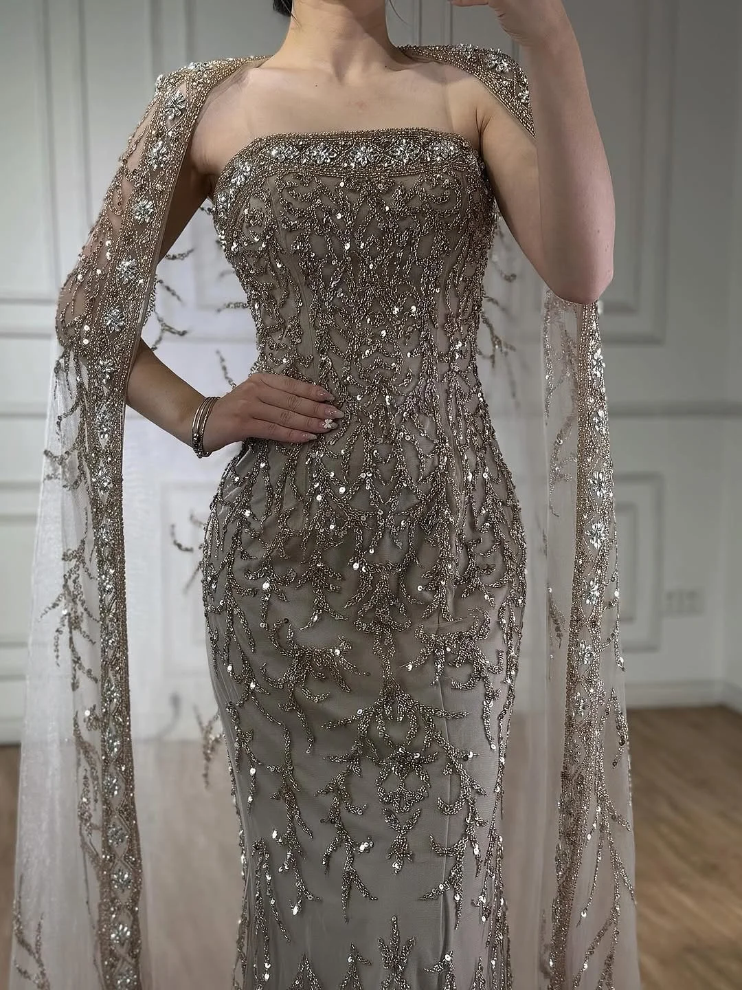 Vestidos de festa luxuosos e elegantes árabes de Dubai, vestido de baile com lantejoulas brilhantes