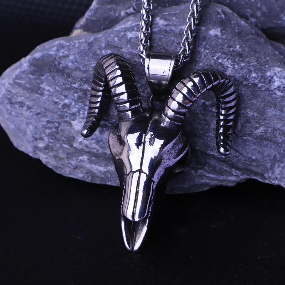 Vintage 316L Stainless Steel Skull Goat Necklace for Man Punk Street Hip Hop Style Animal Skull Pendant Goth Jewelry Wholesale