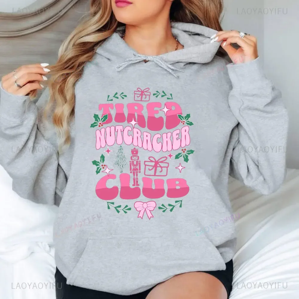 타이어드 넛크래커 클럽 후디 트렌디 발레 댄서 스웨트셔츠 재미있는 선물 넛크래커 엄마를 위한 나의 넛크래커 시대 선물