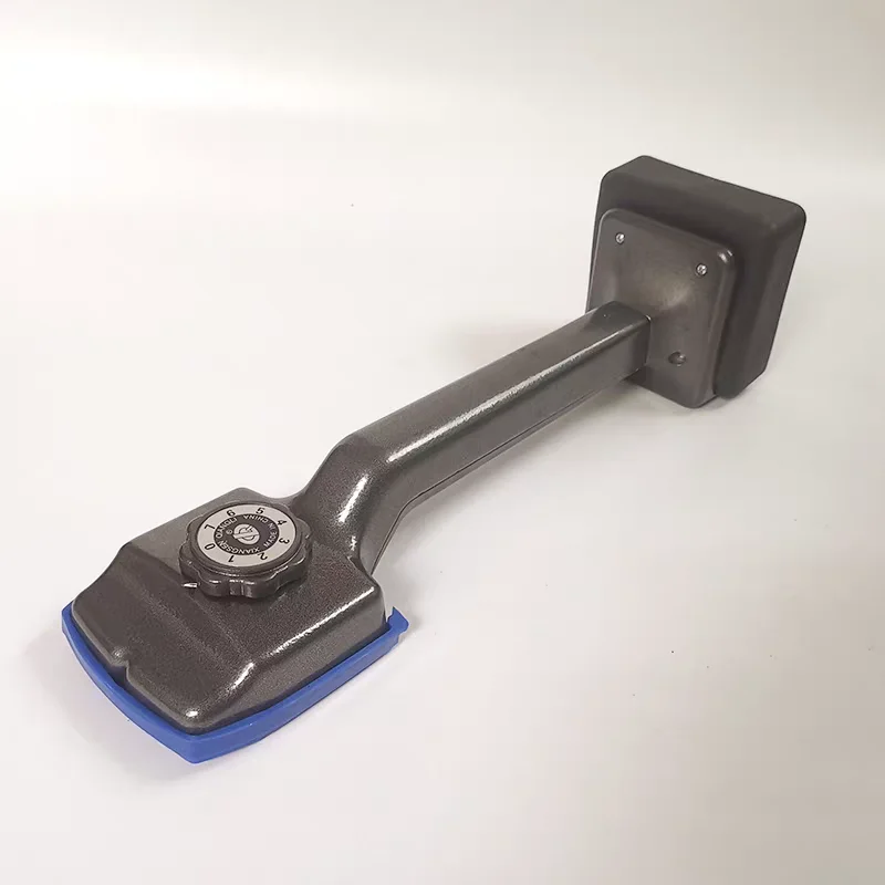 Carpet Knee Kicker Stretcher Tool with Adjustable Prongs and Non-Slip Grip for Carpet Installation Fitting and Flooring Work