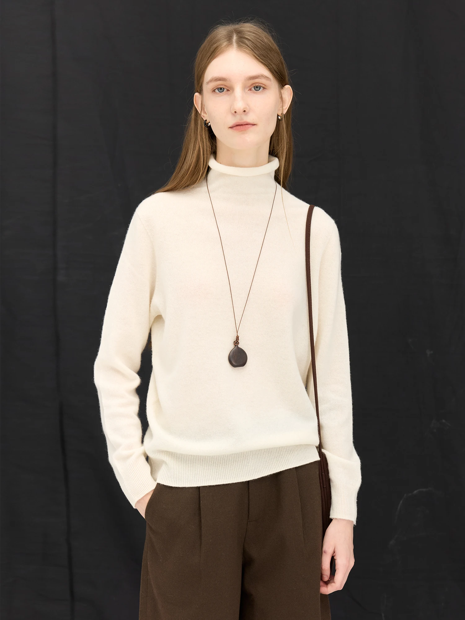 

CAMON Camere Wool High Collar Knitted Base irt Women's Warm Cozy Ne Sweater Casual Loose Fit Long Sve Knitwear