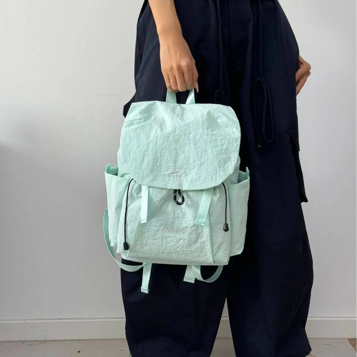 New With Multiple 2026 New Retro Backpack, Lightweight, Casual, Versatile, Simple Backpack For Men, Travel School Bag For Women