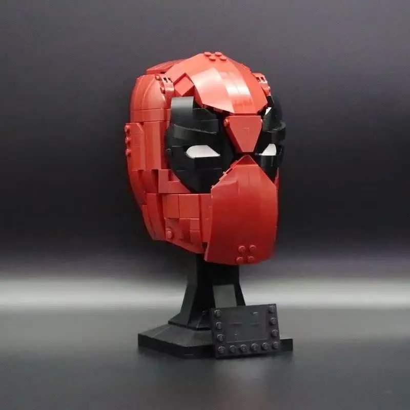 Spiders Man Massacre Helmet Assembled Model Toys Cute Deadpools Stormtrooper Fighter Pilot Assembled Helmet Model Toys For Kid