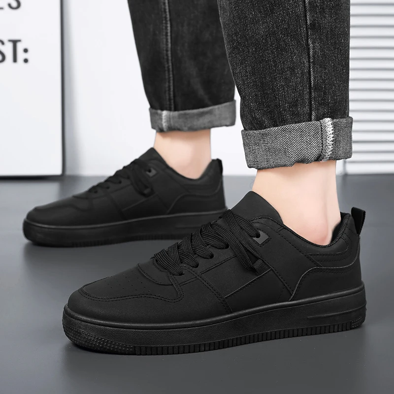 2024 scarpe basse kaki Air Force comode in tutte le stagioni scarpe Casual da uomo versatili e traspiranti Sneakers di lusso di fascia alta uomo