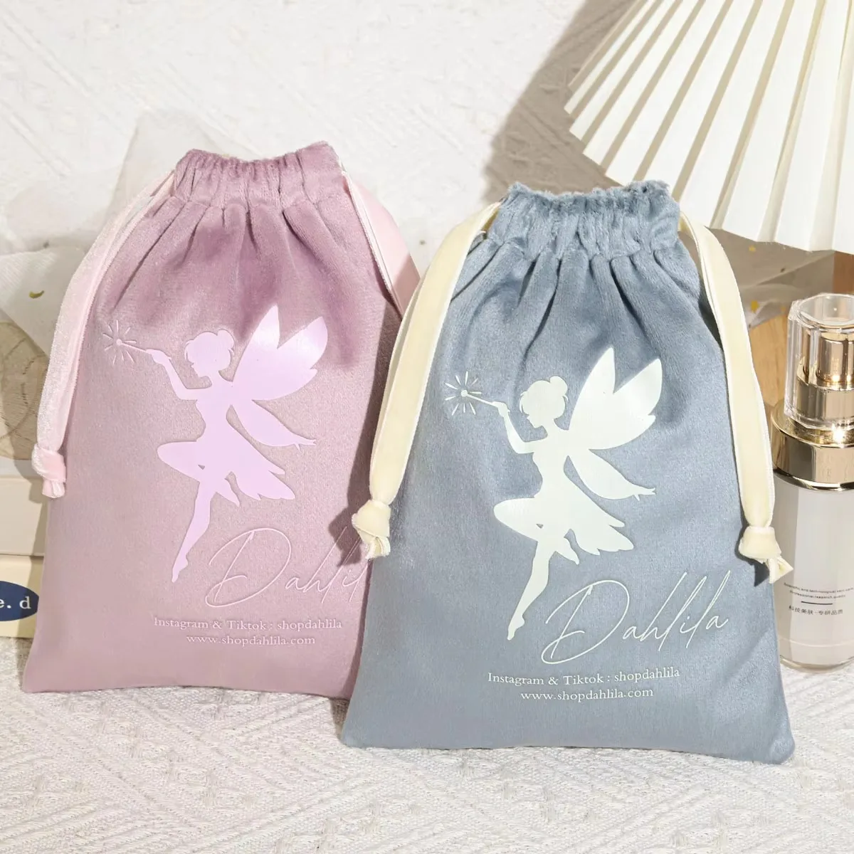 

High Quality Custom Color Blue Velvet Drawstring Dust Bag Drawstring Bag Custom Logo Velvet Gift Clothes Shopping Bags