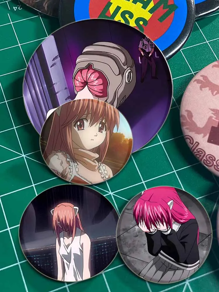 32/44/58mm Anime Elfen Lied Badge Round Soft Button Pins Creative Character Brooch for Backpack Clothes Decoration Fashion Gifts