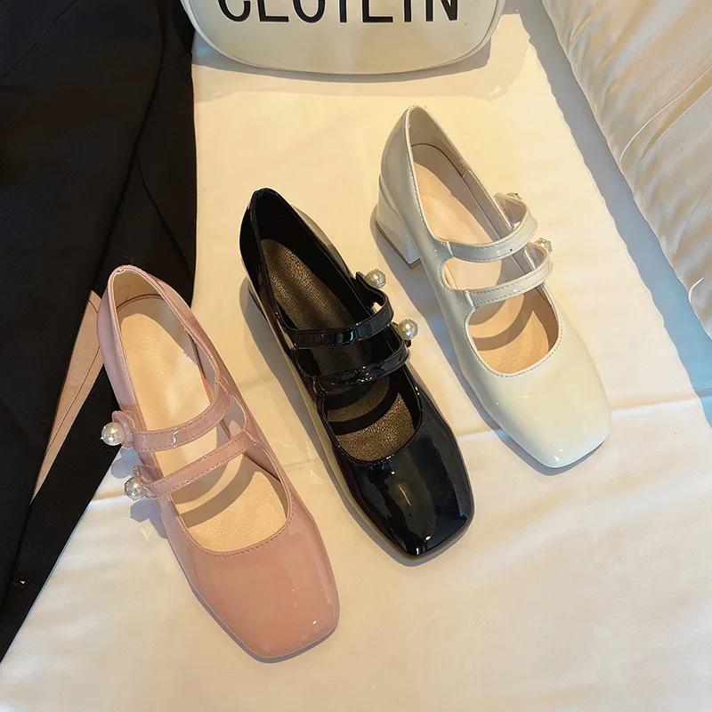 

2025 Women's New Comfortable and Casual Shallow Mouth Single Shoes Women's Shoes Thick Heel Round Toe Flat Belt Shoes