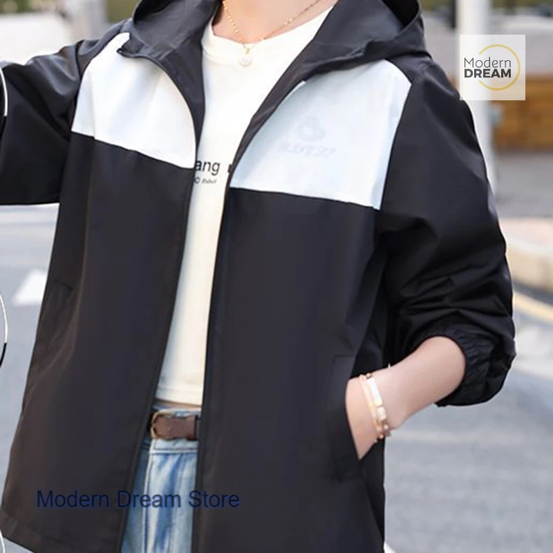 Korean-style autumn women's fashionable temperament jacket fashion casual age-reducing breathable waterproof hooded jacket