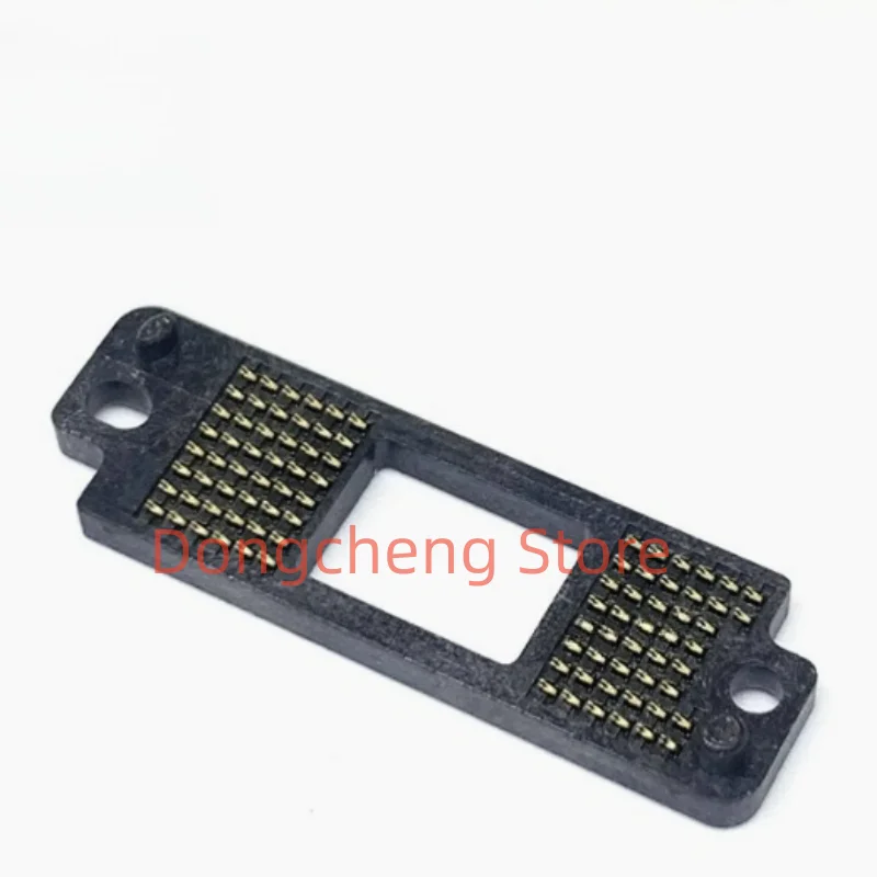 

1pcs/5pcs/20pcs 100％New Original DLP3310AFQM DLP3310FQM 0.33 Universal DMD Seat Connector frame Chip