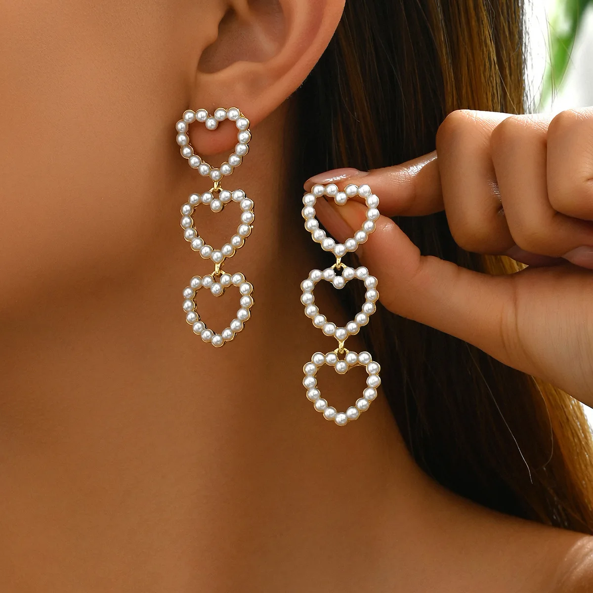 Simple Bow Design Earrings Personalized Inlaid Heart Shaped Tassel Earrings Long Section Earrings Match Wholesale