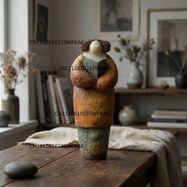 French retro reading figure sculpture ornaments, niche high-end decorations
