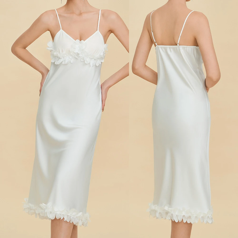 

Эротическое белье: роскошная шелковая атласная ночная сорочка с лямками-лепестками, домашняя одежда во французском стиле, пеньюар для сна и отдыха