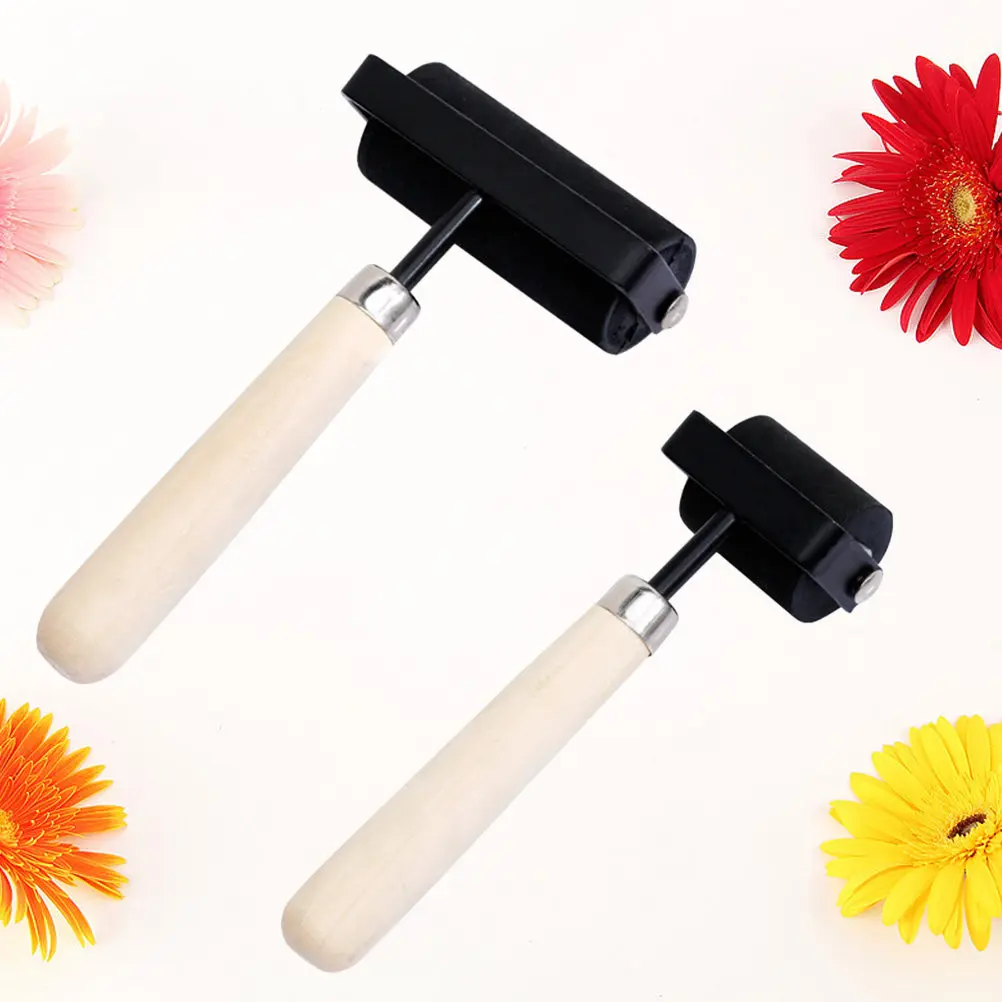 2Pcs Rubber Roller Solid Wood Handle Smooth Ink Glue Application Printing Stamping Blocks Carved Surfaces Stamping Tools
