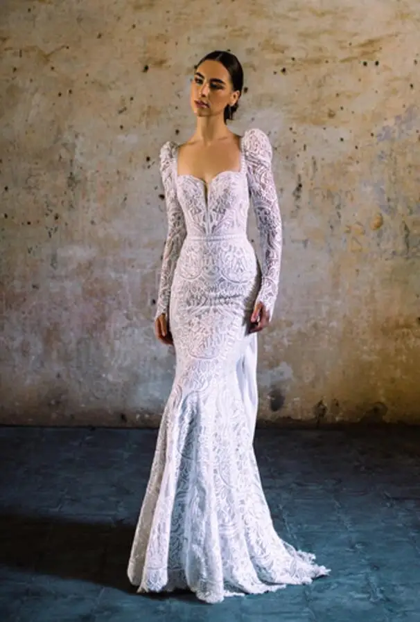 Bohemian Beach Long Sleeve Wedding Dresses 2023 Full Lace Corset-inspired Laced Back Mermaid Country Boho bridal gowns