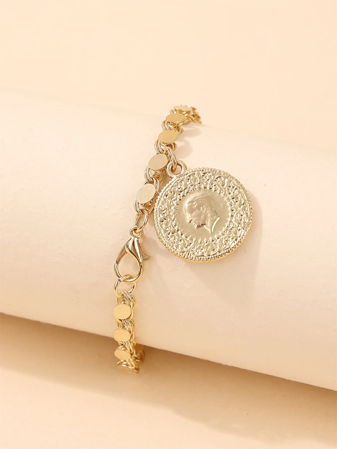 

18K Gold Plated Napoleon Portrait Bracelet - Vintage Palace Style Oval Chain for Wedding Party Festival