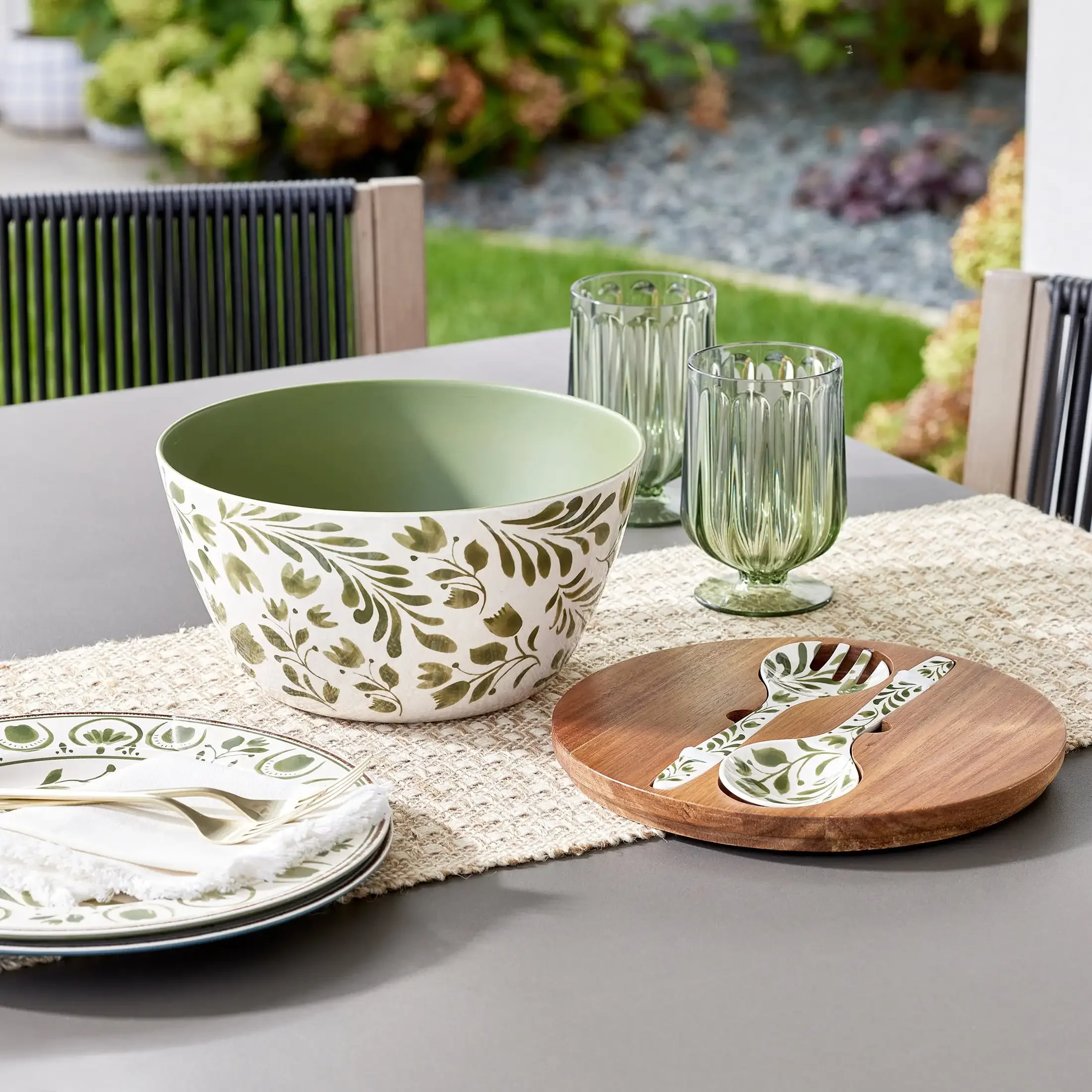 Better Homes & Gardens Набор из 4 бамбуковых меламиновых салатов и посуды с крышкой из дерева акации, зеленый