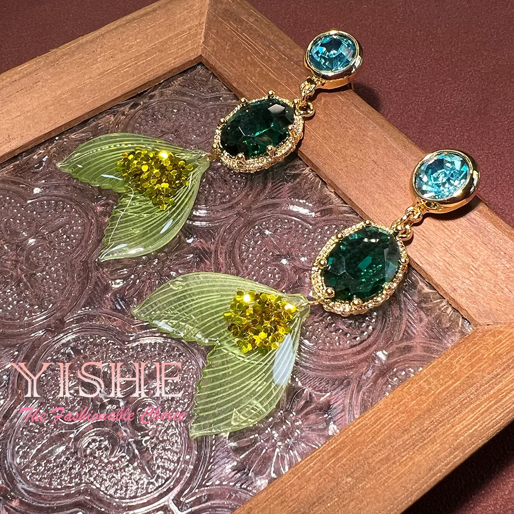 Original copper-plated real gold fish tail earrings, new Chinese emerald green Guochao court style niche shoulder sweeping elega