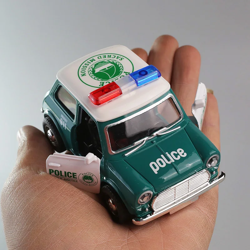 1:38 Simulation Police Cute Alloy Cars Toy Diecasts Vehicles Metal Model Car Decoration Sound Light Toys For Children Gift