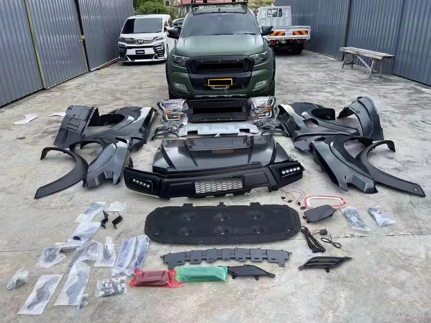 A Set Large Surround Front Bumper Hoods Bar Side Skirt Grill Grille Body Kits For Ford upgrade f150