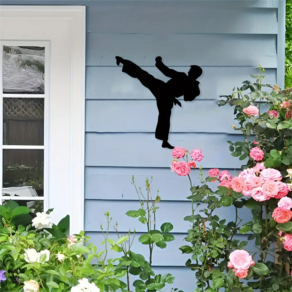 CIFBUY Metal Wall Art Taekwondo Silhouette Decor Dynamic Martial Arts Design for Bedroom Living Room Kids Room Home Office