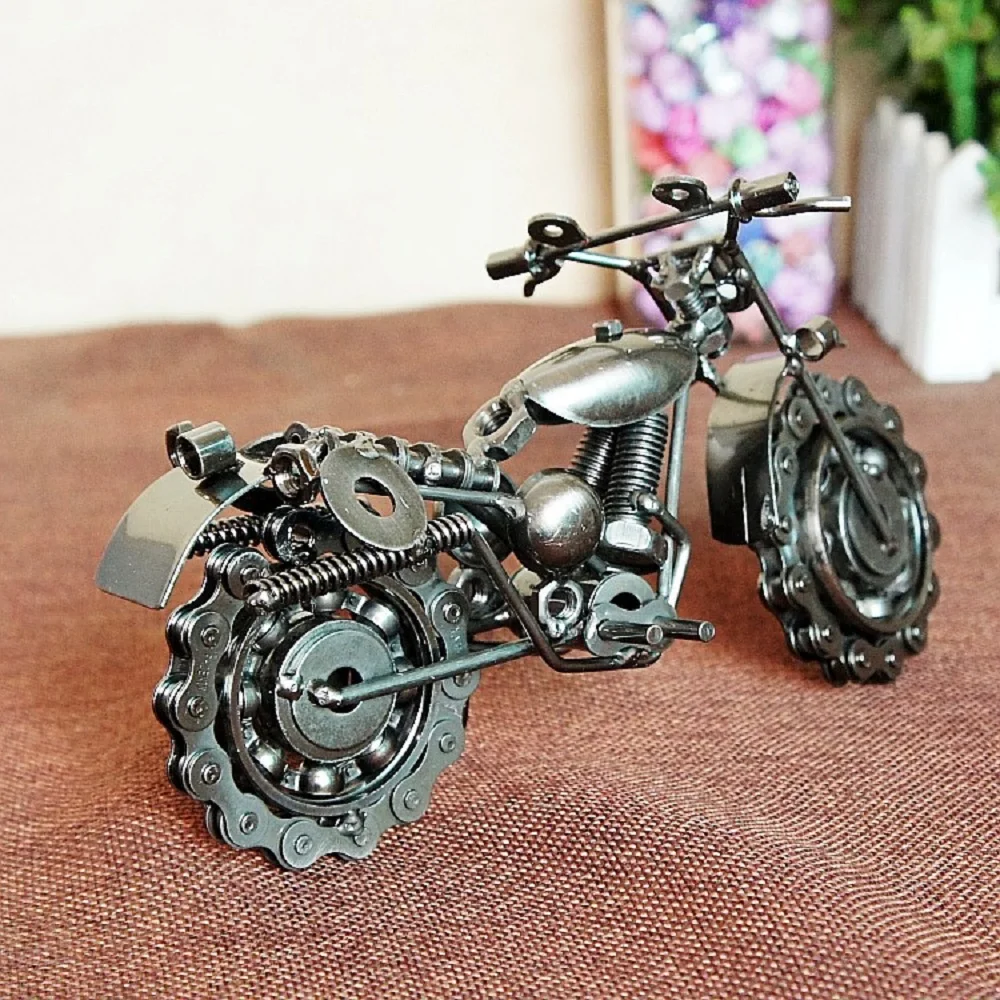 Vintage Motorcycle Model Retro Motor Figurine Iron Motorbike Prop Handmade Boy Gift Kid  Home Office Decor Desk Accessorie