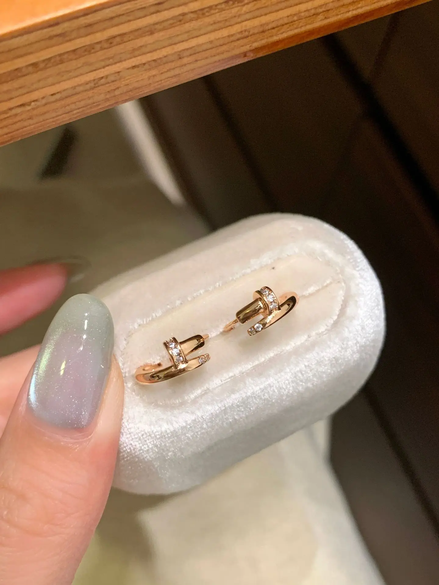 2026 Women's 925 Silver Rose Gold Plated Cubic Zirconia Hoop Earrings, Vintage Luxury Jewelry for Sensitive Ears Gift Hot Sale