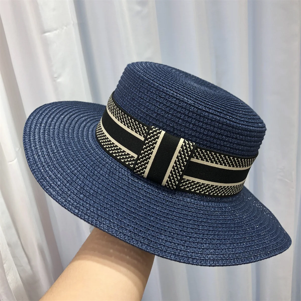 Luxurious Design Summer Women\'s Straw Flat Top Hat Fashion Imitation UV Beach Vacation Visor Bucket Hat