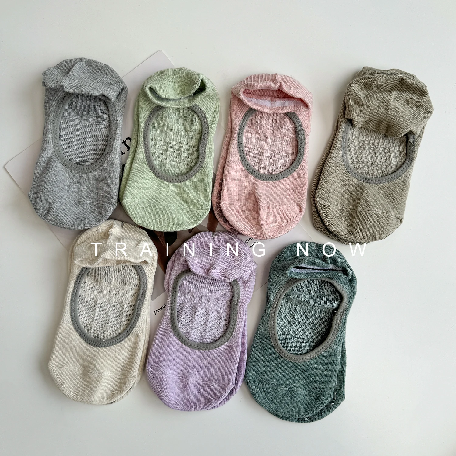 

Короткие носки для пилатеса и йоги на лето, противоскользящие носки-лодочки без бала, тонкие эластичные спортивные тренировочные носки для фитнеса и танцев