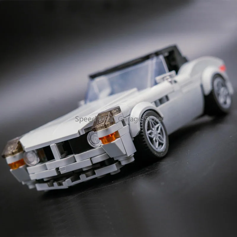 

MOC White Modern European Convertible Sports Car Building Blocks - Retro Movie Style Roadster Model Kit, Racing Legends Series