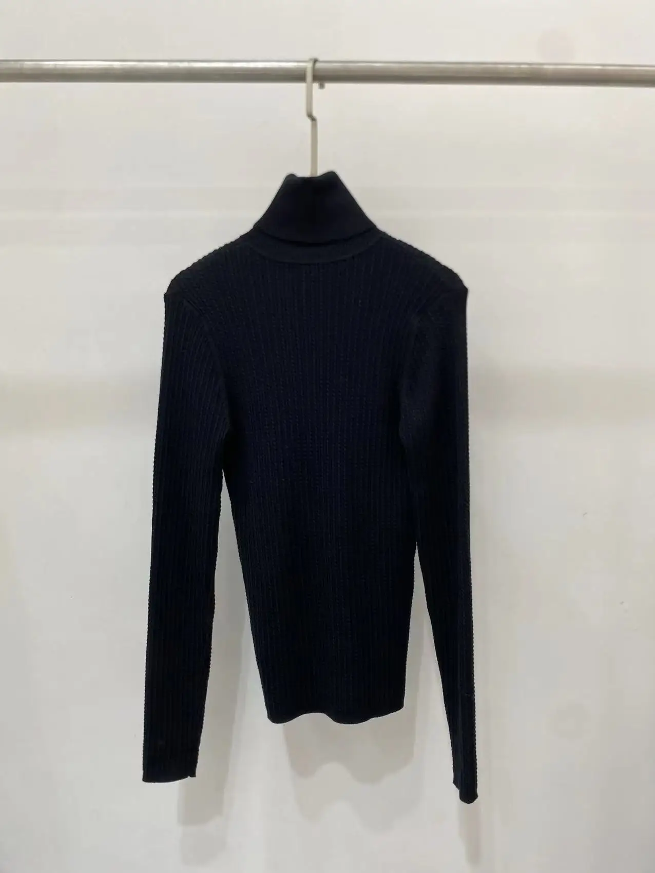 

Women's high collar slim fit solid color knitted tops long sleeves casual ladies tops
