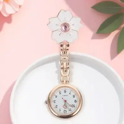 1 قطعة ساعة جيب للممرضات مشبك طبي معلق على الصدر ساعة محمولة تصميم زهرة إبداعية هدية مثالية لطلاب الأطباء