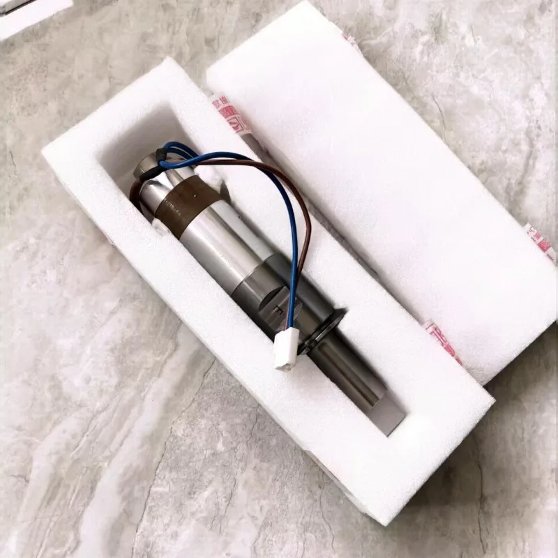 CONPROFE-vibrador CMUT20-50-4P 20K 2000W, transductor ultrasónico, transformador de amplitud M12 para piezas de máquina de soldadura de UW20-1A-JXN