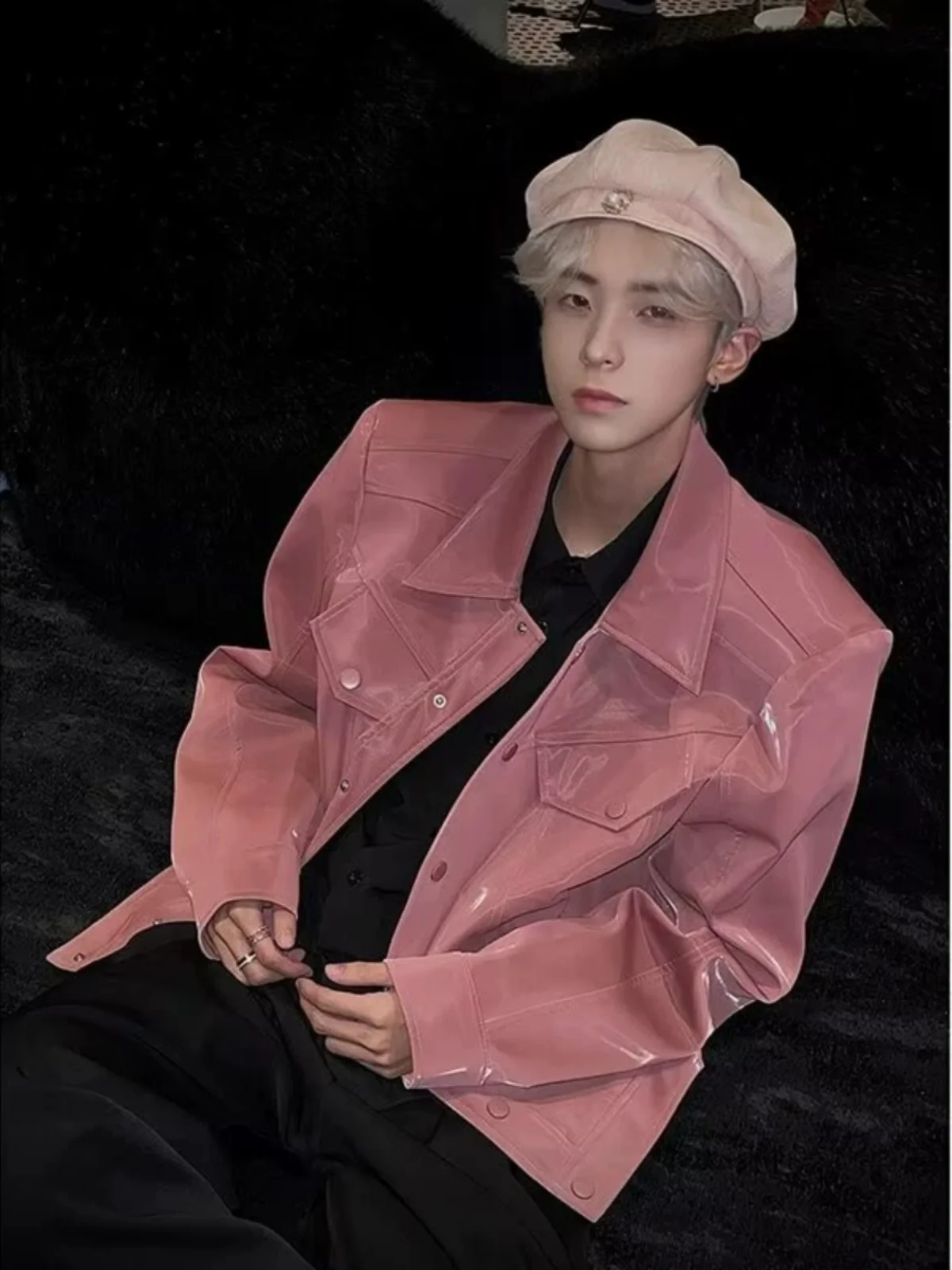

Spring Autumn Hiphop Men's Jaet Pink iny PU Leather Design Unique Top Outerwear Loose Fit Zipper Decoration Youth Trend