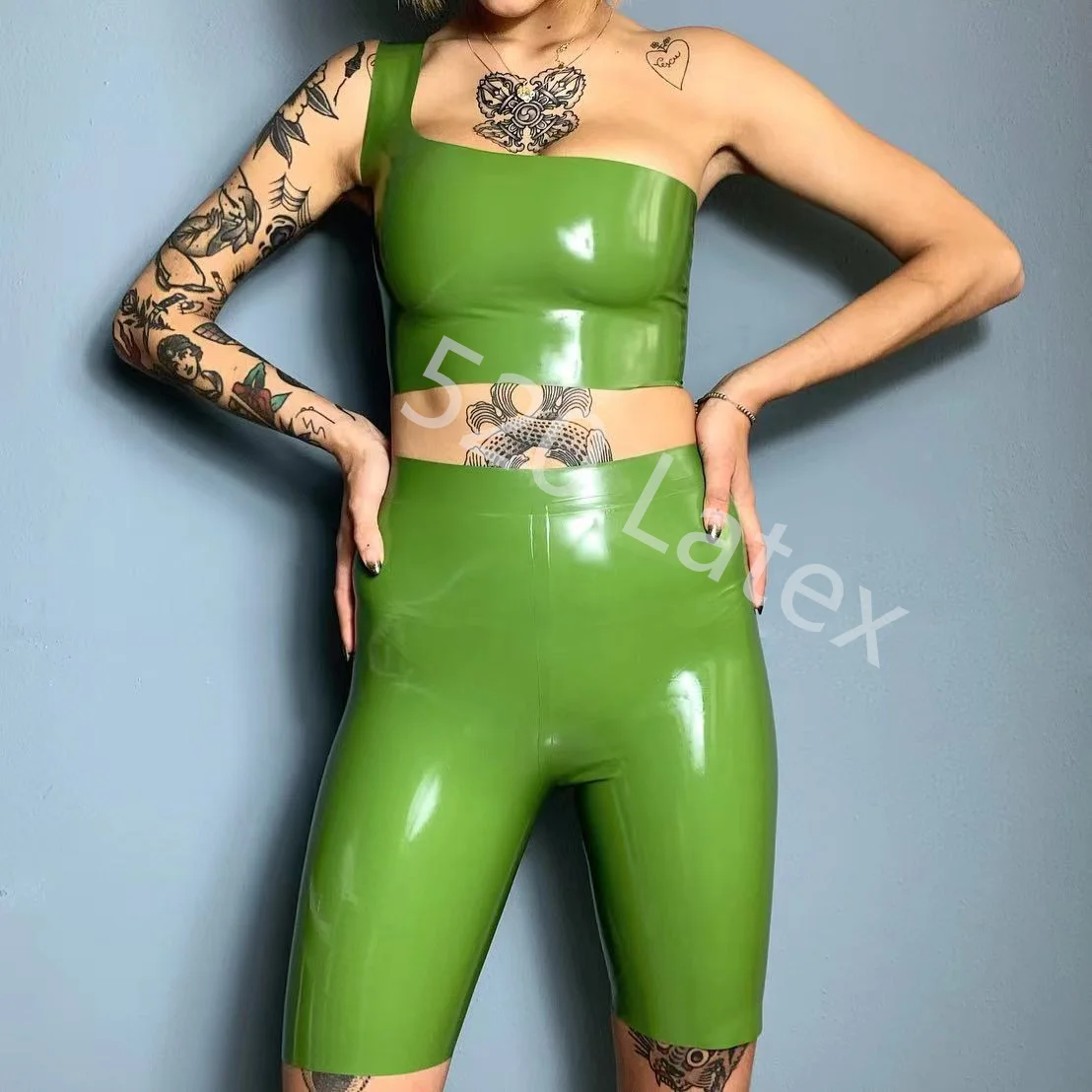

Handmade Latex Sexy Gummi Catsuit Natural Latex Tops and Shorts 0,4mm Sets