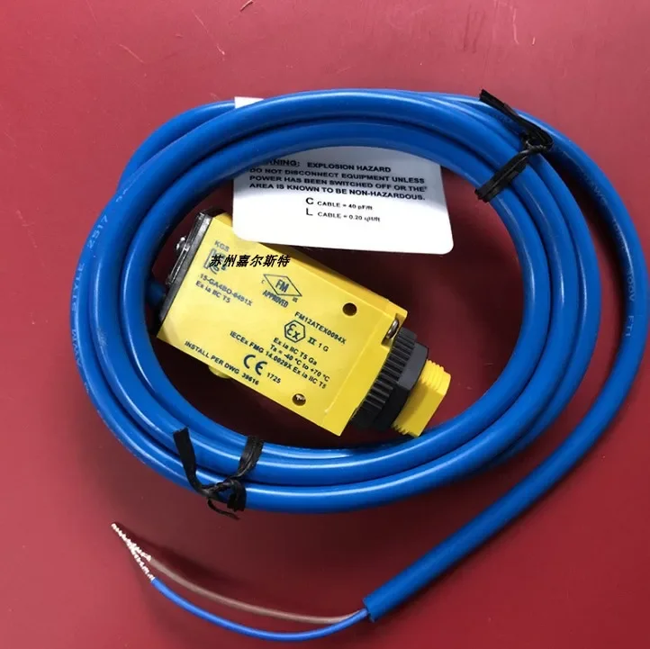 Brand New Original, American BANNER Photoelectric Switch MIAD9D 554656