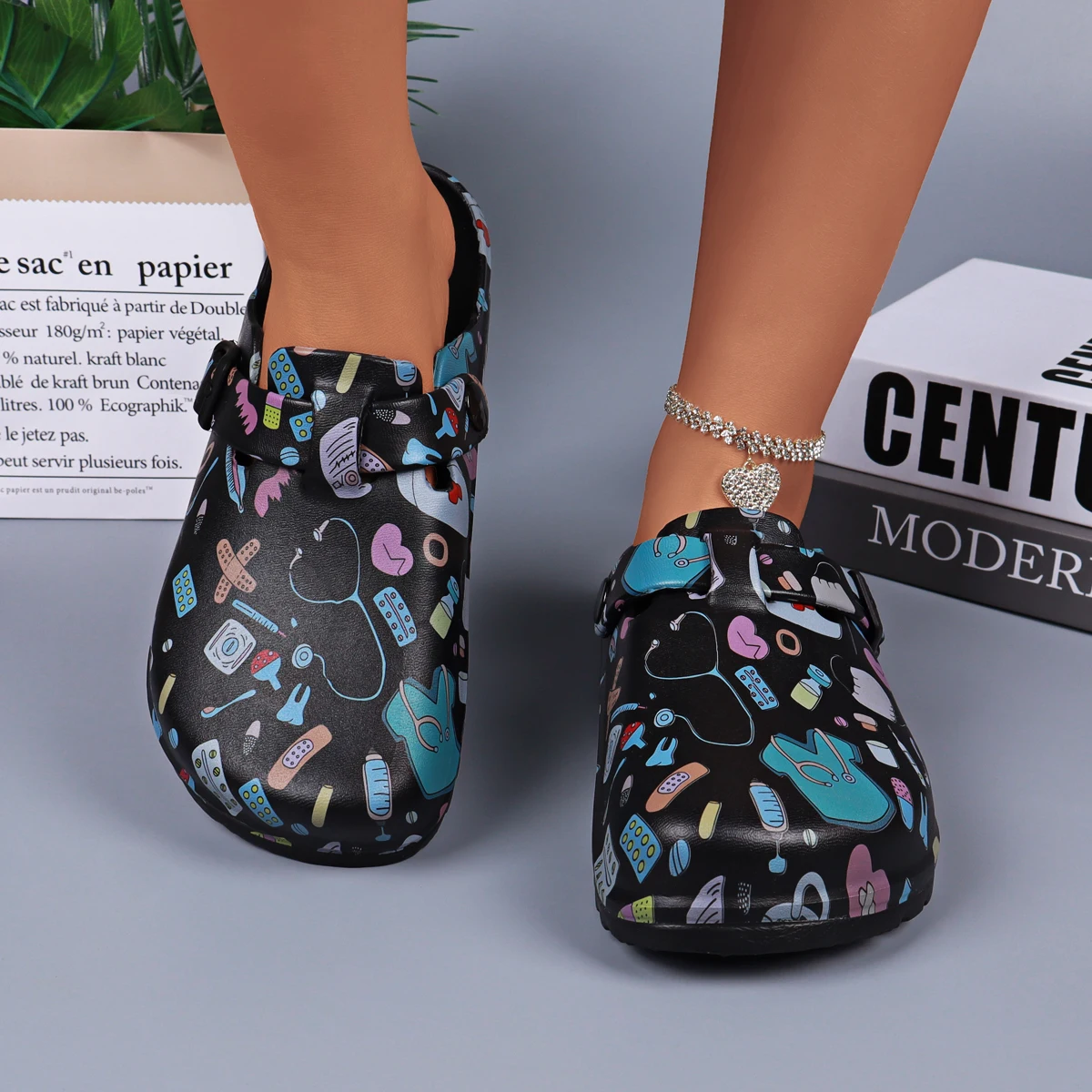 قباقيب خغل EVA خفيفة الوزن للنساء - غير قابلة للانزلاق ومقدمة مغلقة وحزام بإبزيم قابل للتعديل، نعل مسطح ناعم، شاطئ، حديقة، شباشب عمل #3