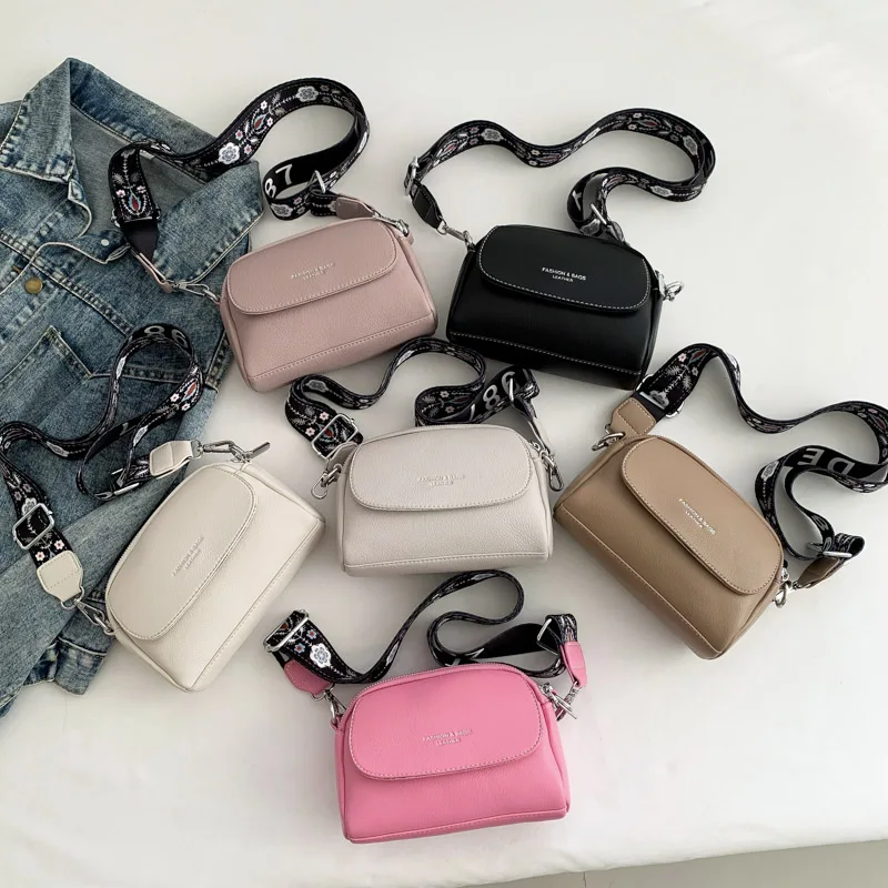 LEFTSIDE Mini PU Leather Crossbody Bags with Wide Shoulder Belt 2023 Women Fashion Trend Shoulder Bag Handbags and Purses
