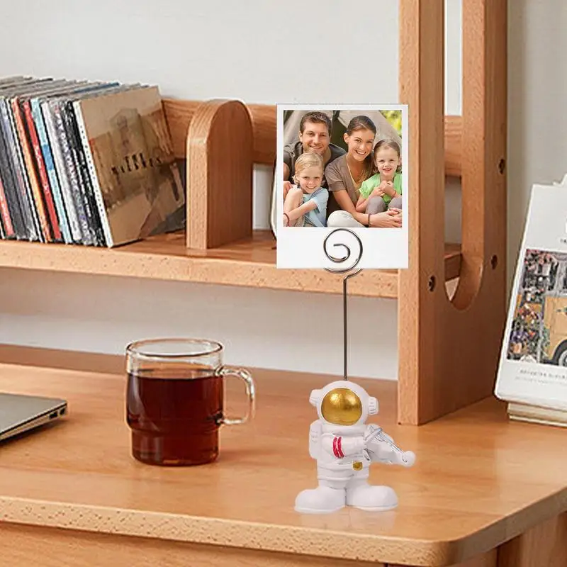 Desk Photo Holder Desktop Stand Golden Astronaut Photo Clips Resin Creative Memo & Photo Clips Mini Cute Card Holders For Theme