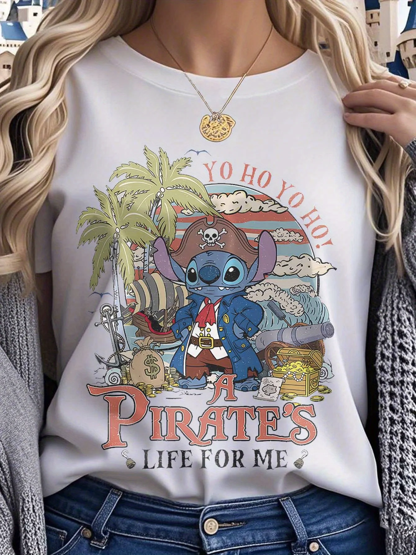 

Disney Stitch Pirates' Life for Me "cartoon men's and women's T-shirt - casual round neck, short sleeved